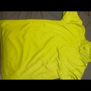 Men’s Nike small golf shirt